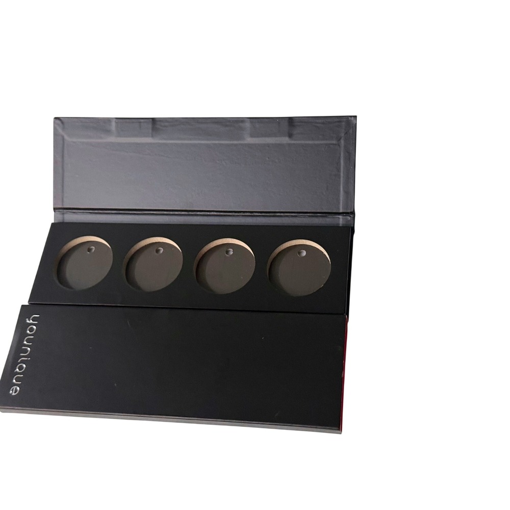 Younique Moodstruck Empty Magnetic Makeup Palette 4 Pan Black US-11009-02